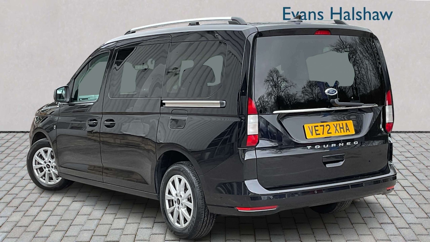 Used Ford Tourneo Connect 2023 for sale - 78149116: Photo 2