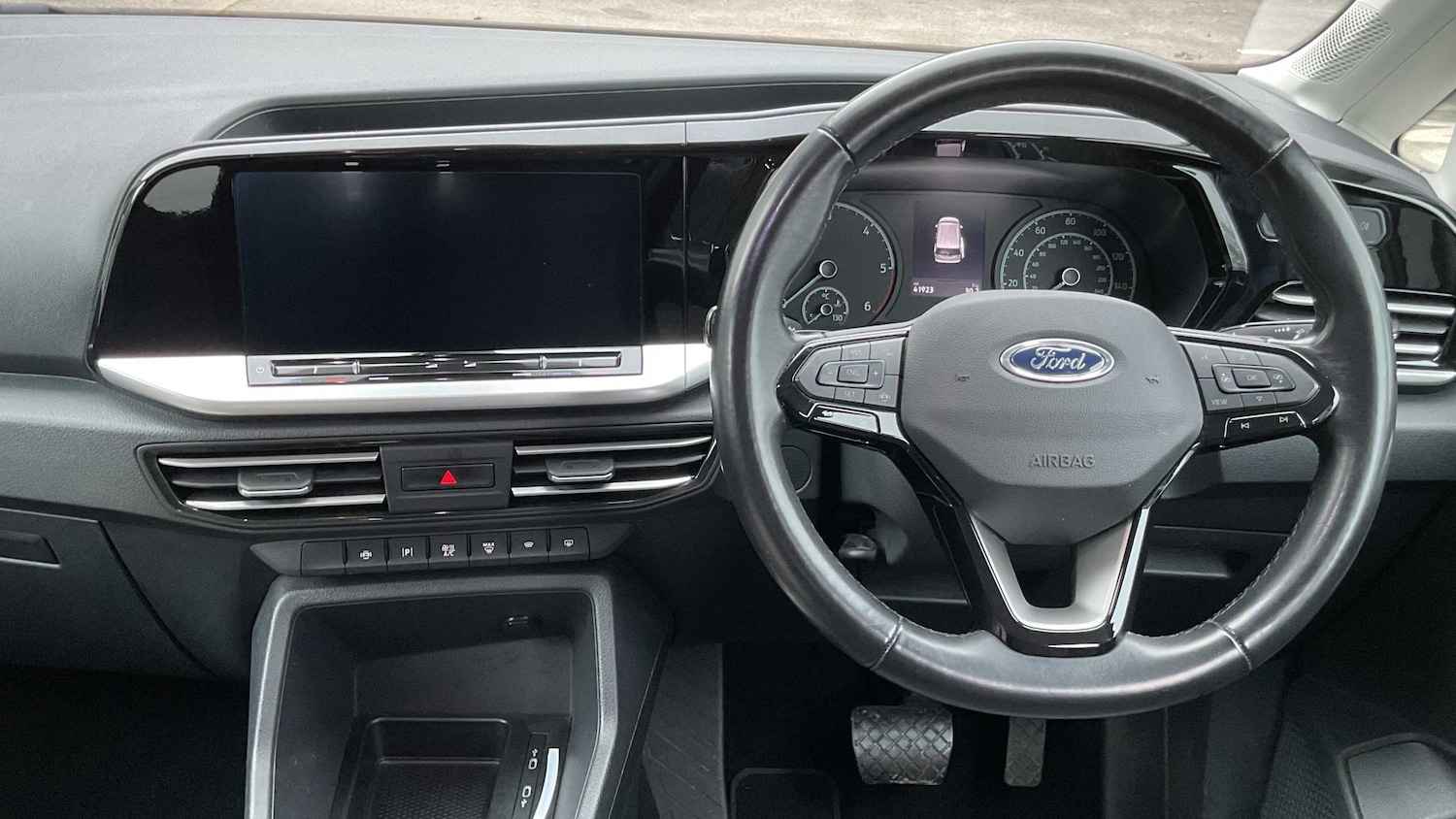 Used Ford Tourneo Connect 2023 for sale - 78149116: Photo 9