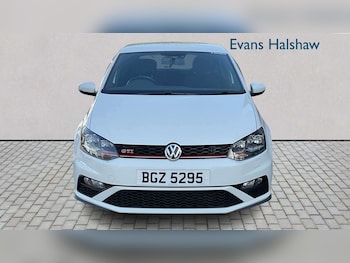 Used Volkswagen Polo 2016 for sale - 77972931: Photo