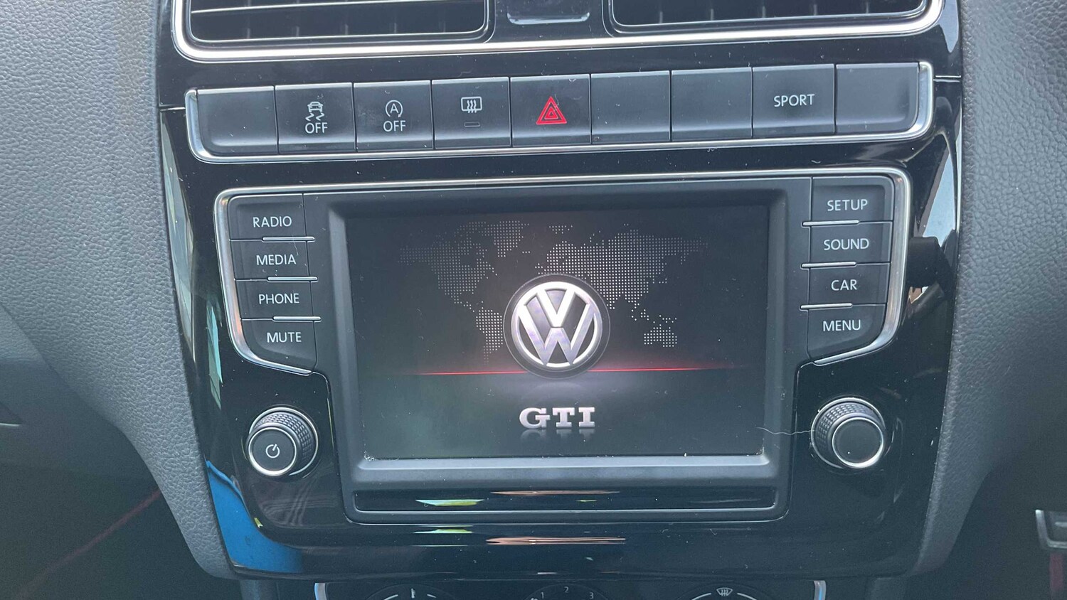 Used Volkswagen Polo 2016 for sale - 77972931: Photo 7