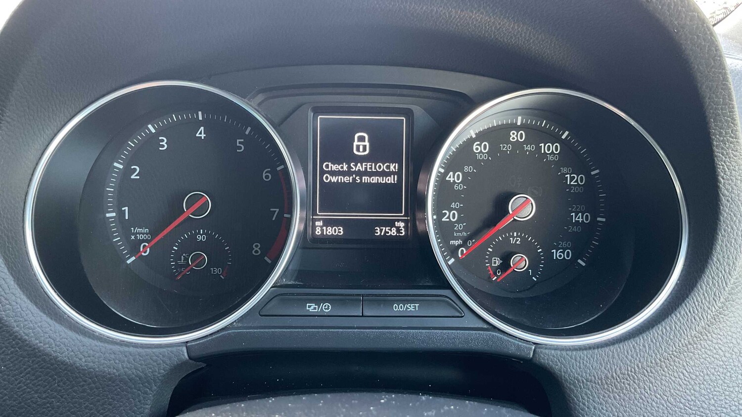 Used Volkswagen Polo 2016 for sale - 77972931: Photo 9