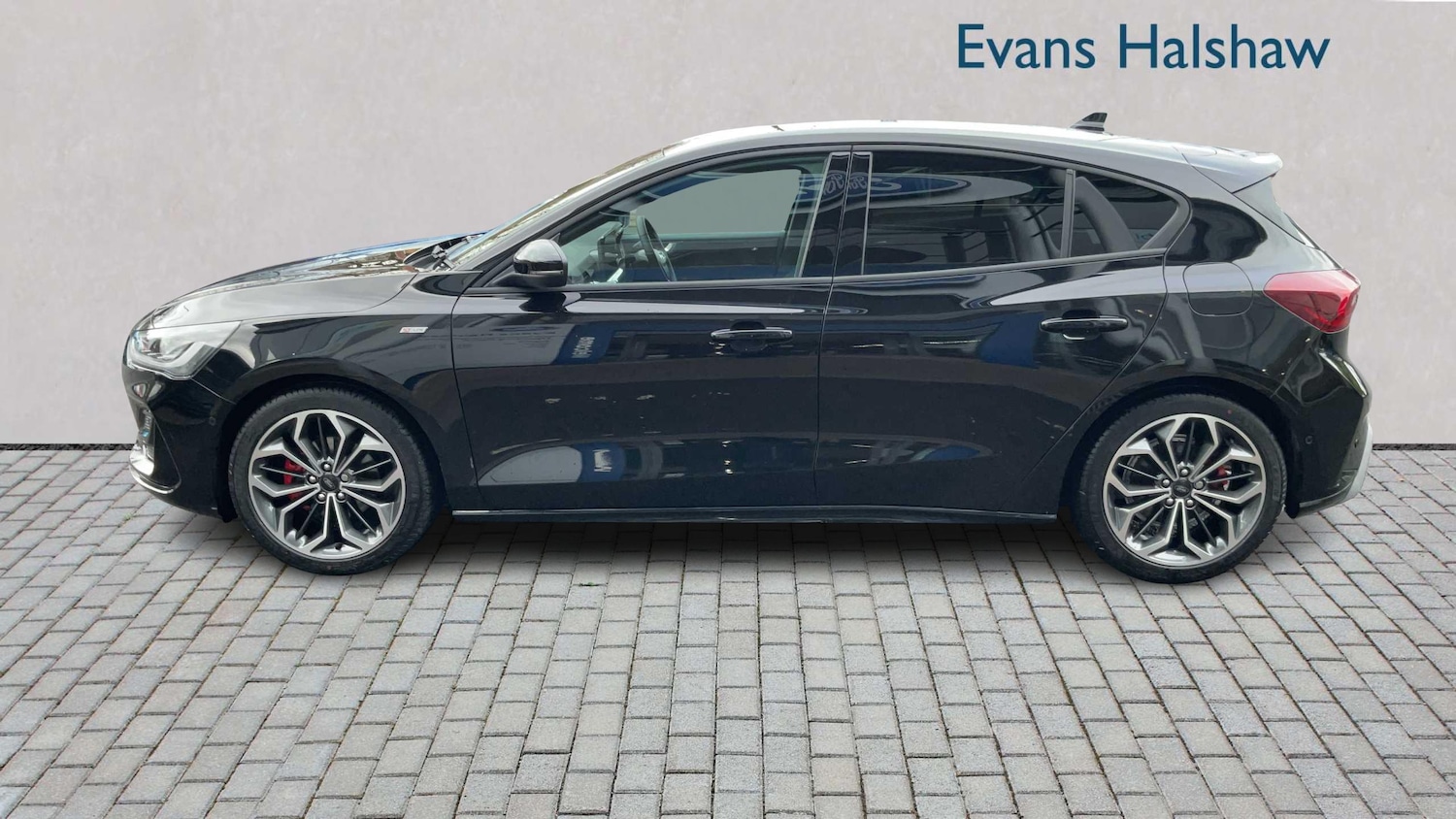 Used Ford Focus 2025 for sale - 78076989: Photo 3