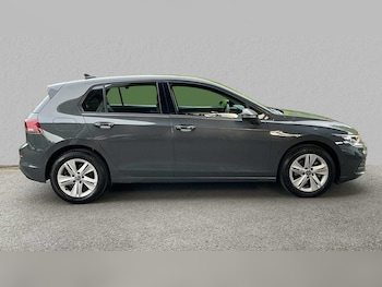 Used Volkswagen Golf 2022 for sale - 75417915: Photo