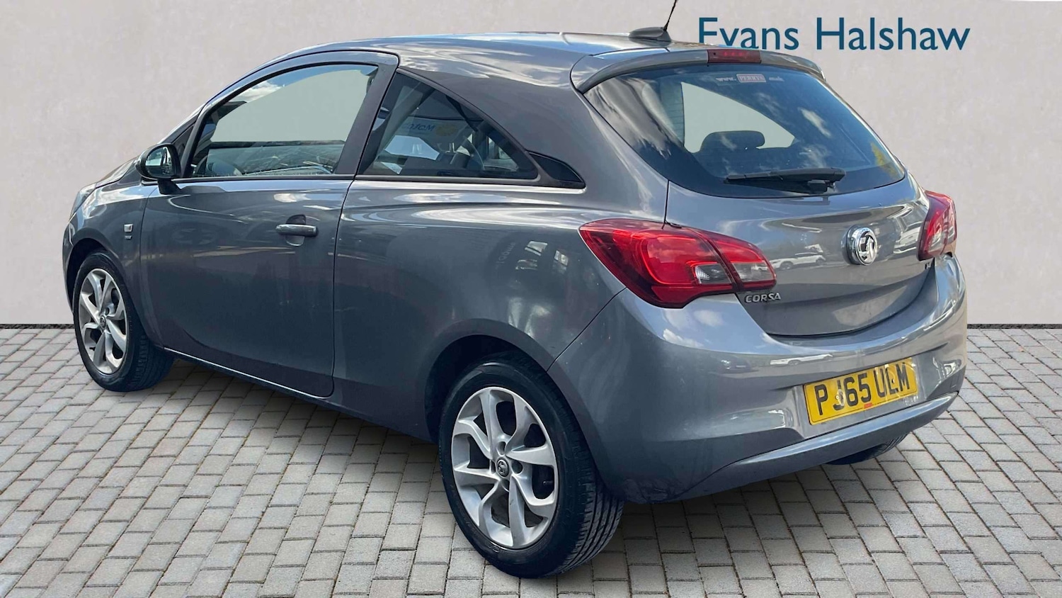 Used Vauxhall Corsa 2015 for sale - 78119194: Photo 2