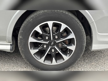 Used Ford Transit Custom 2018 for sale - 76298413: Photo 2