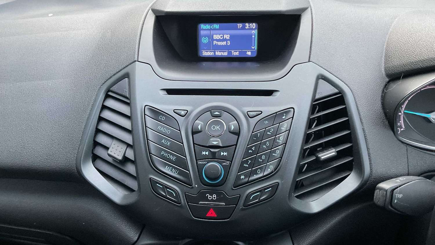 Used Ford Ecosport 2016 for sale - 77044102: Photo 8