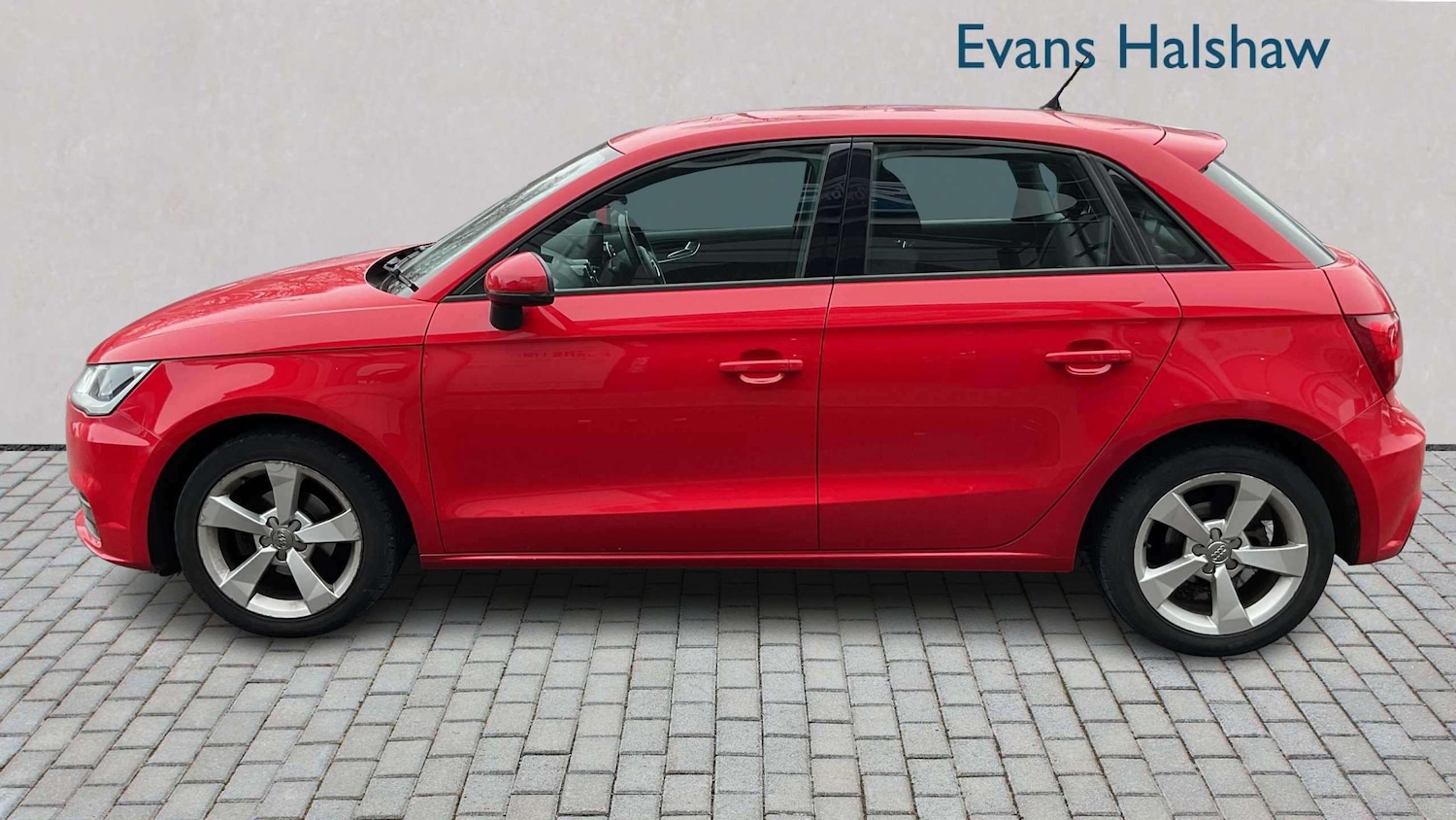 Used Audi A1 for sale - 77886118: Photo 3