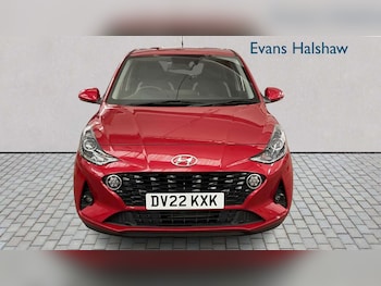 Used Hyundai i10 2022 for sale - 79511631: Photo