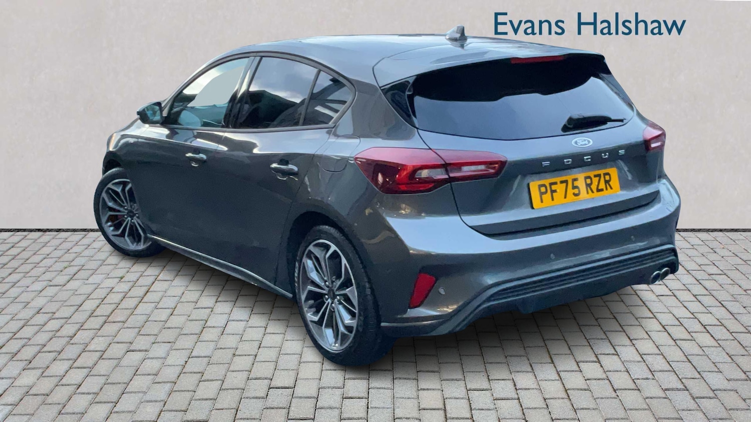 Used Ford Focus 2025 for sale - 78077130: Photo 2