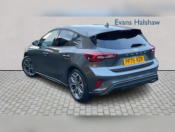 Used Ford Focus 2025 for sale - 78077130: Photo