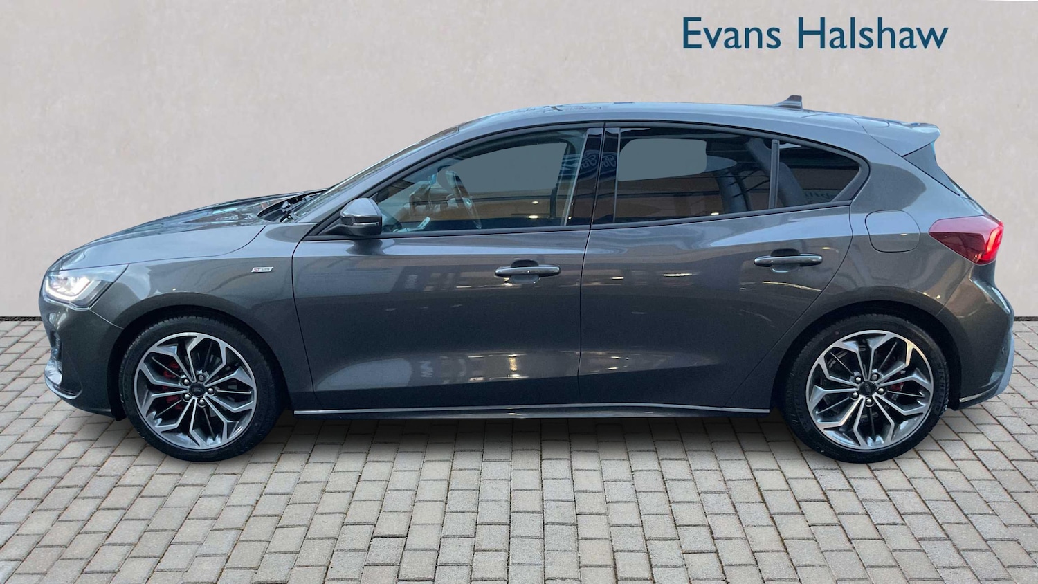 Used Ford Focus 2025 for sale - 78077130: Photo 3