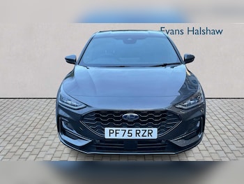 Used Ford Focus 2025 for sale - 78077130: Photo