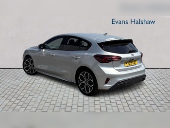 Used Ford Focus 2022 for sale - 79251072: Photo