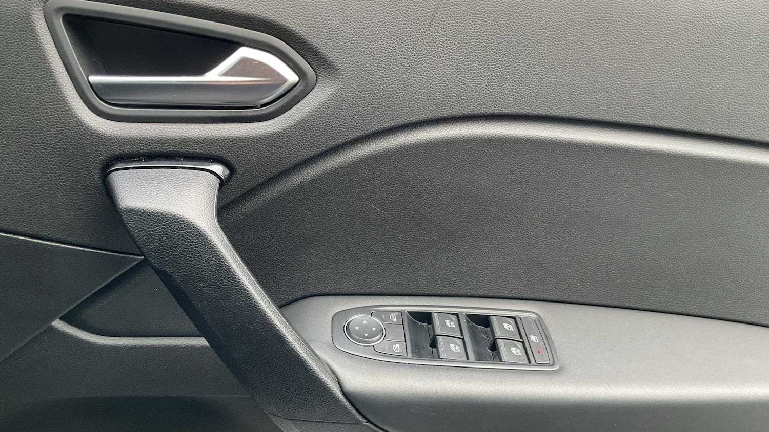 Used Renault Captur 2022 for sale - 76540737: Photo 27