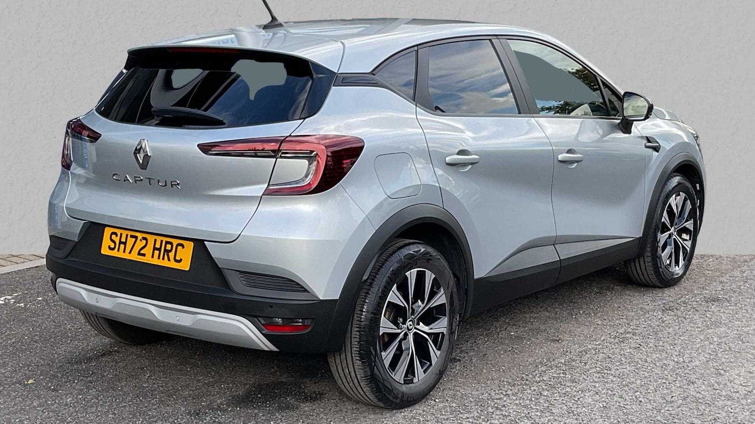 Used Renault Captur 2022 for sale - 76540737: Photo 31