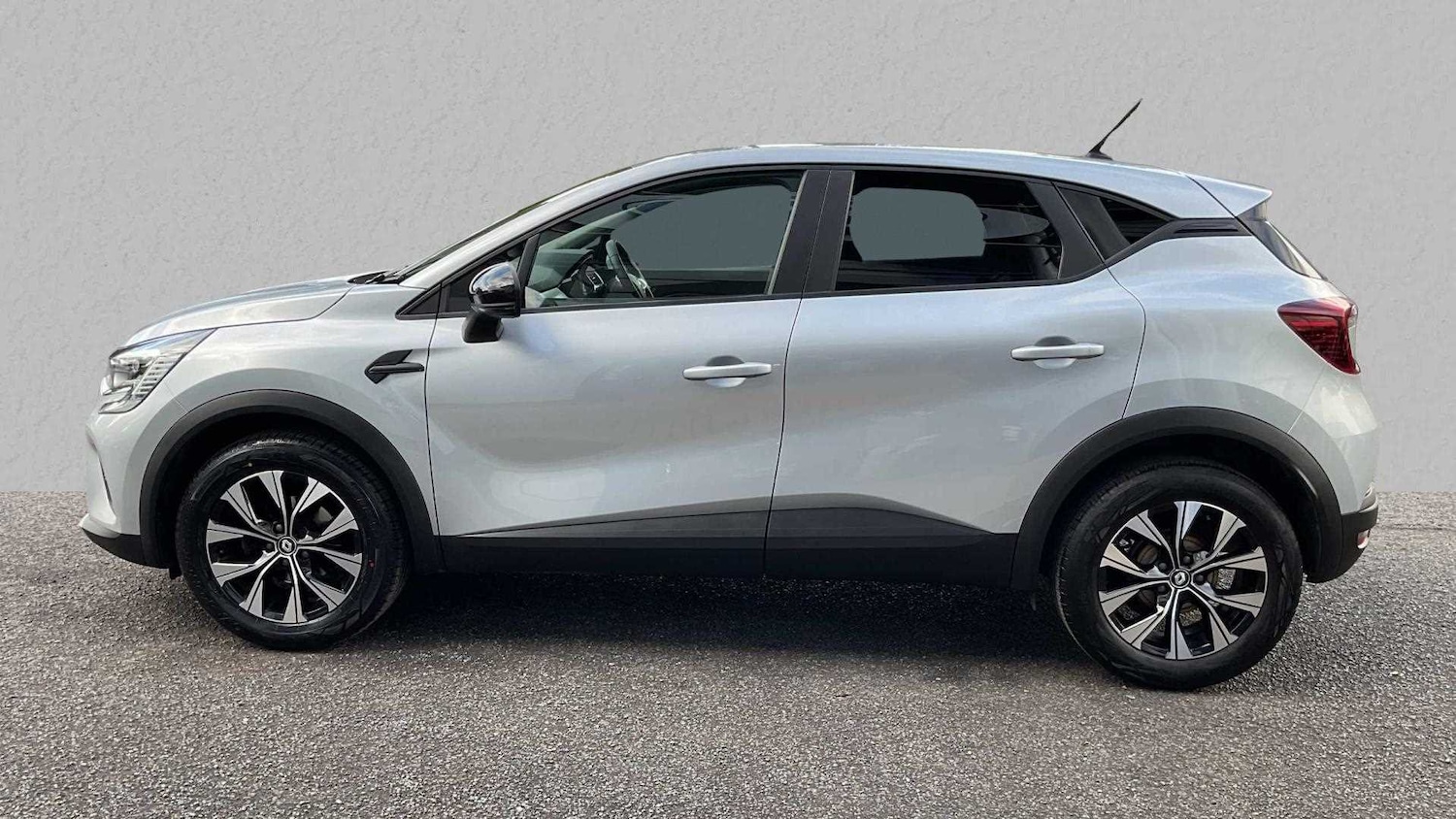 Used Renault Captur 2022 for sale - 76540737: Photo 35