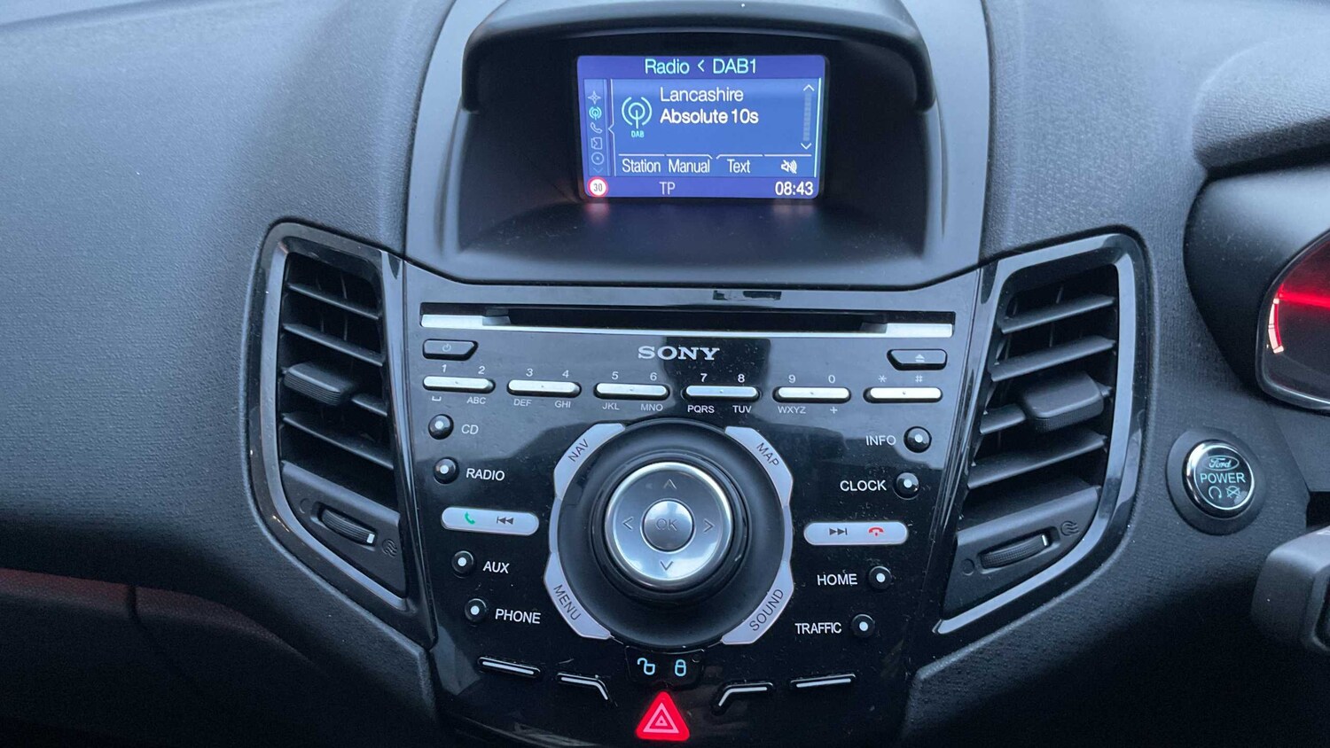 Used Ford Fiesta 2015 for sale - 77233062: Photo 8