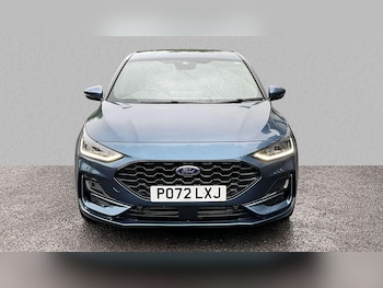Used Ford Focus 2023 for sale - 76141859: Photo 4