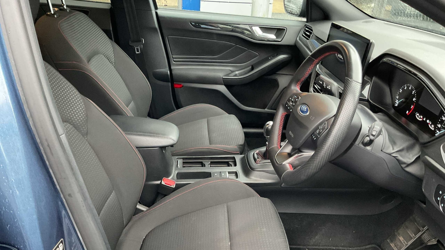 Used Ford Focus 2023 for sale - 76141859: Photo 6