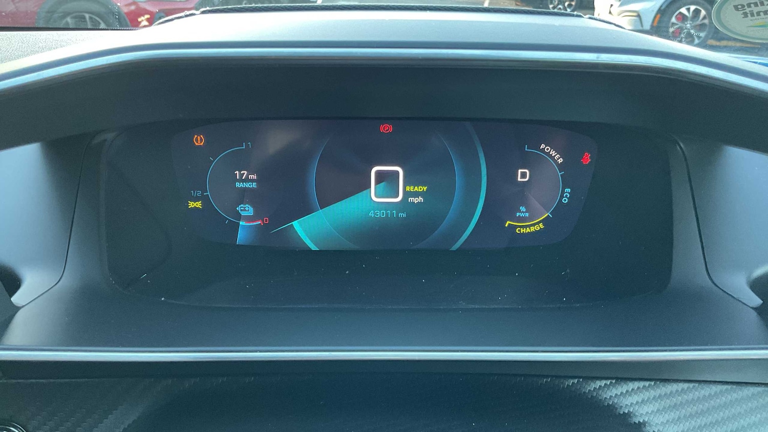 Used Peugeot 2008 2022 for sale - 76662033: Photo 10