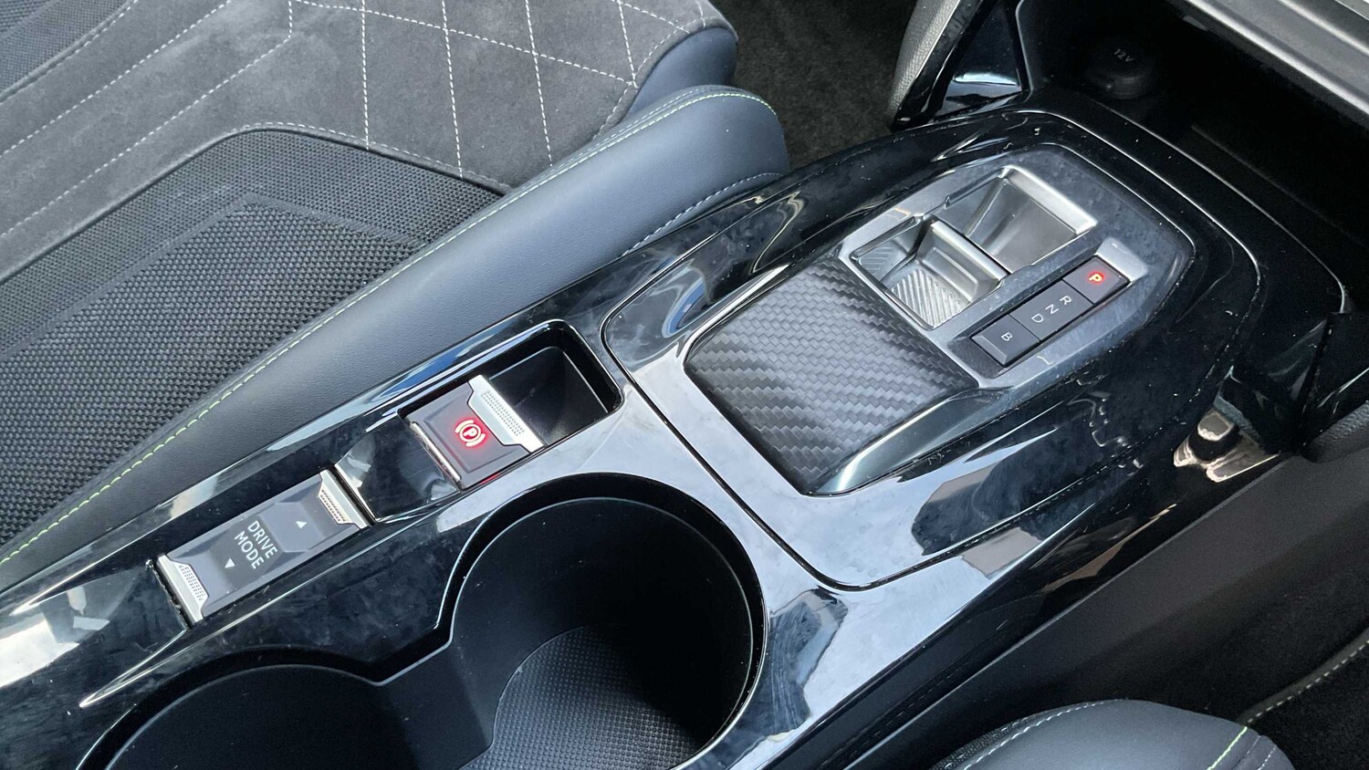 Used Peugeot 2008 2022 for sale - 76662033: Photo 19