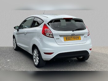 Used Ford Fiesta 2017 for sale - 75672980: Photo