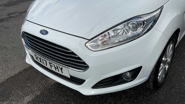 Used Ford Fiesta 2017 for sale - 75672980: Photo 32