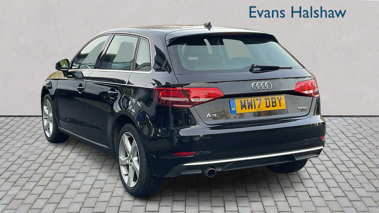 Used Audi A3 2017 for sale - 76435644: Photo 2