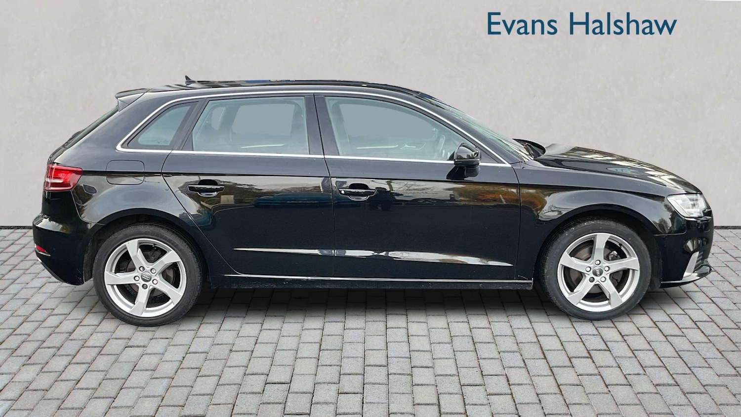 Used Audi A3 2017 for sale - 76435644: Photo 3