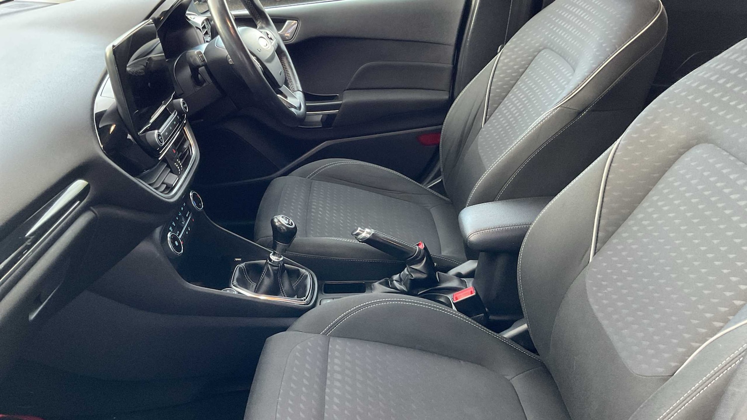 Used Ford Fiesta 2019 for sale - 76624599: Photo 16