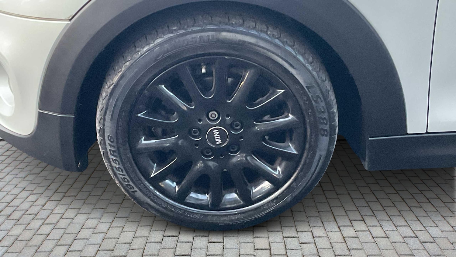 Used MINI Hatch 2018 for sale - 77635020: Photo 6