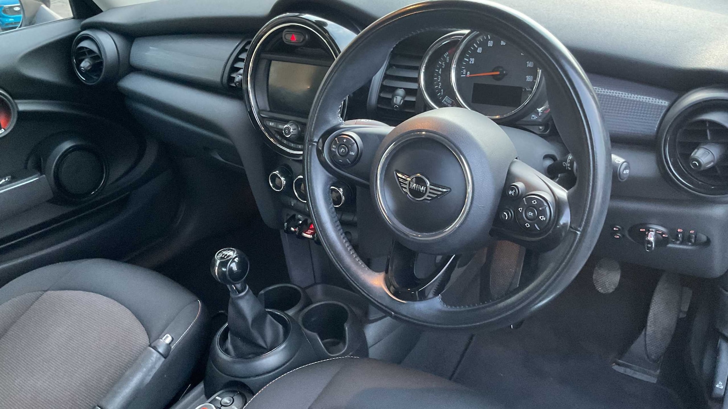 Used MINI Hatch 2018 for sale - 77635020: Photo 8