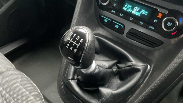 Used Ford Transit Connect 2016 for sale - 76088030: Photo 19