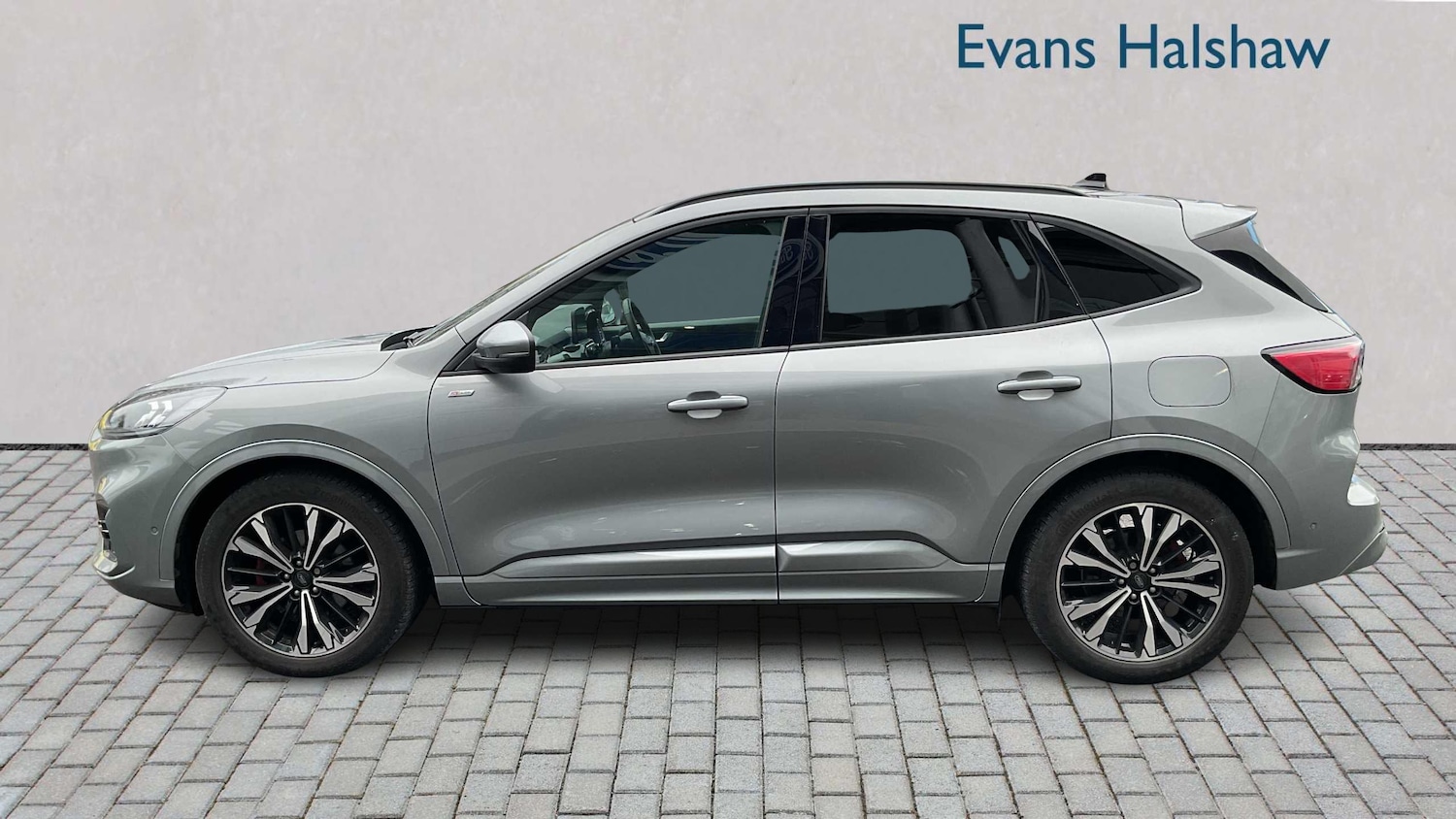 Used Ford Kuga 2023 for sale - 77347907: Photo 3