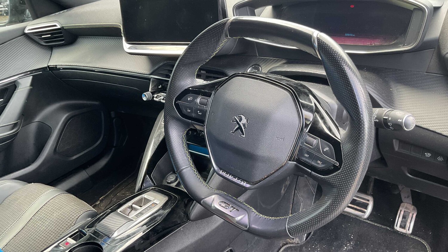 Used Peugeot 2008 2023 for sale - 78173722: Photo 6