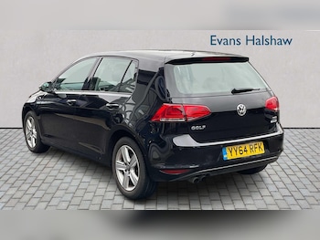 Used Volkswagen Golf 2014 for sale - 77347900: Photo