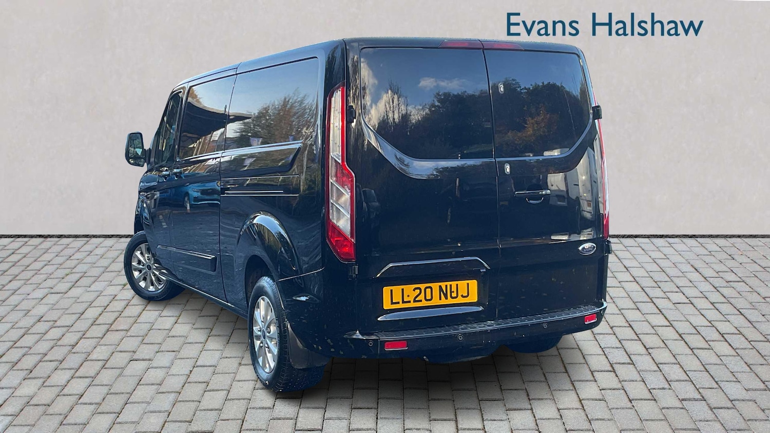 Used Ford Transit Custom 2020 for sale - 76373657: Photo 2