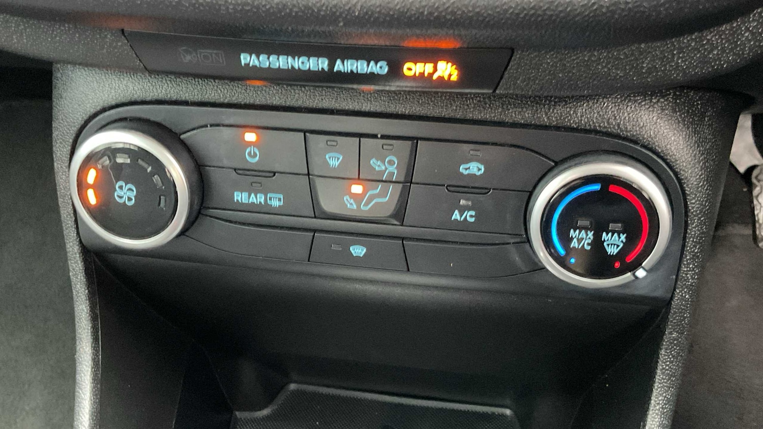 Used Ford Fiesta 2019 for sale - 75930981: Photo 19