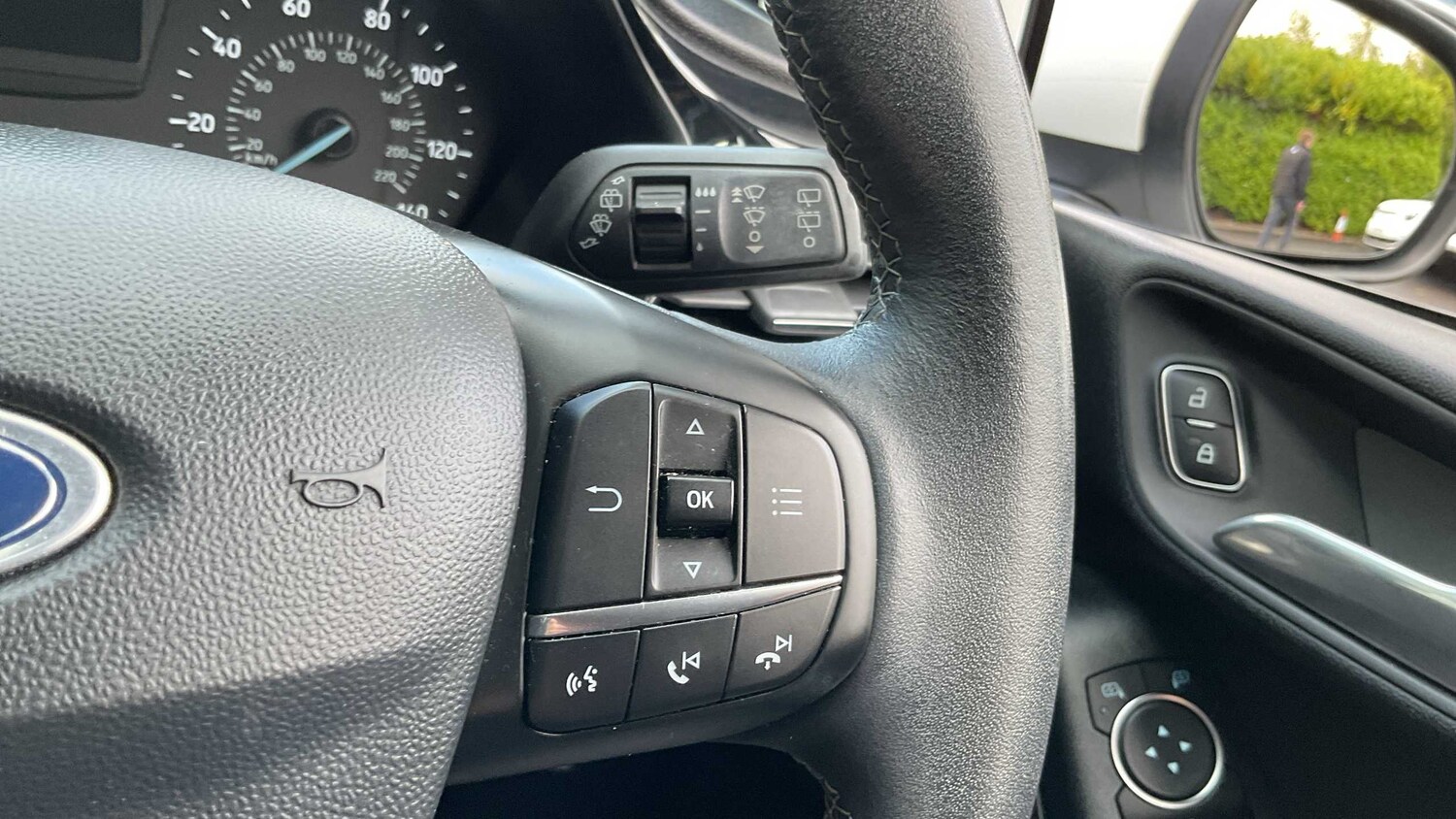 Used Ford Fiesta 2019 for sale - 75930981: Photo 25