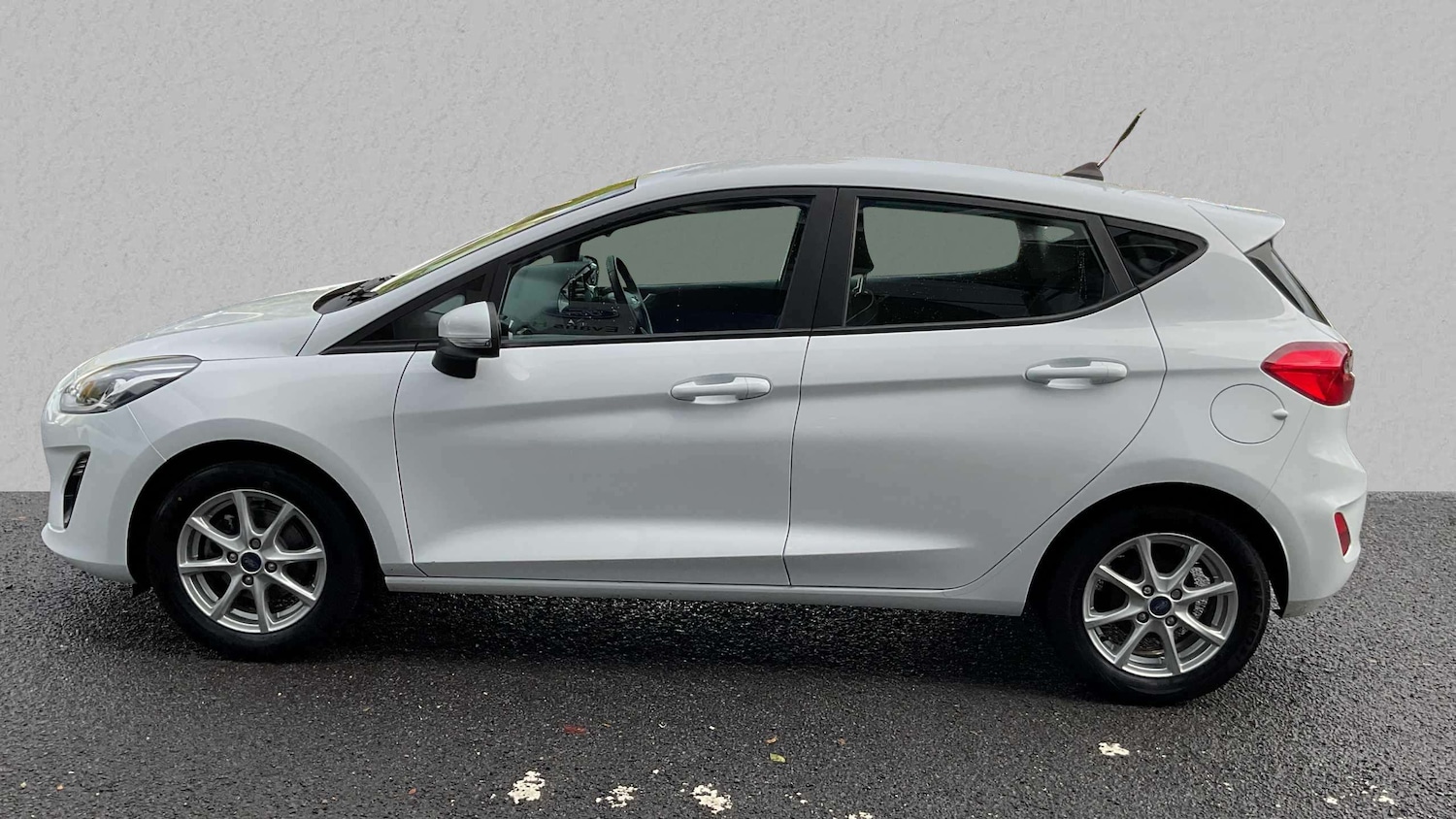 Used Ford Fiesta 2019 for sale - 75930981: Photo 35