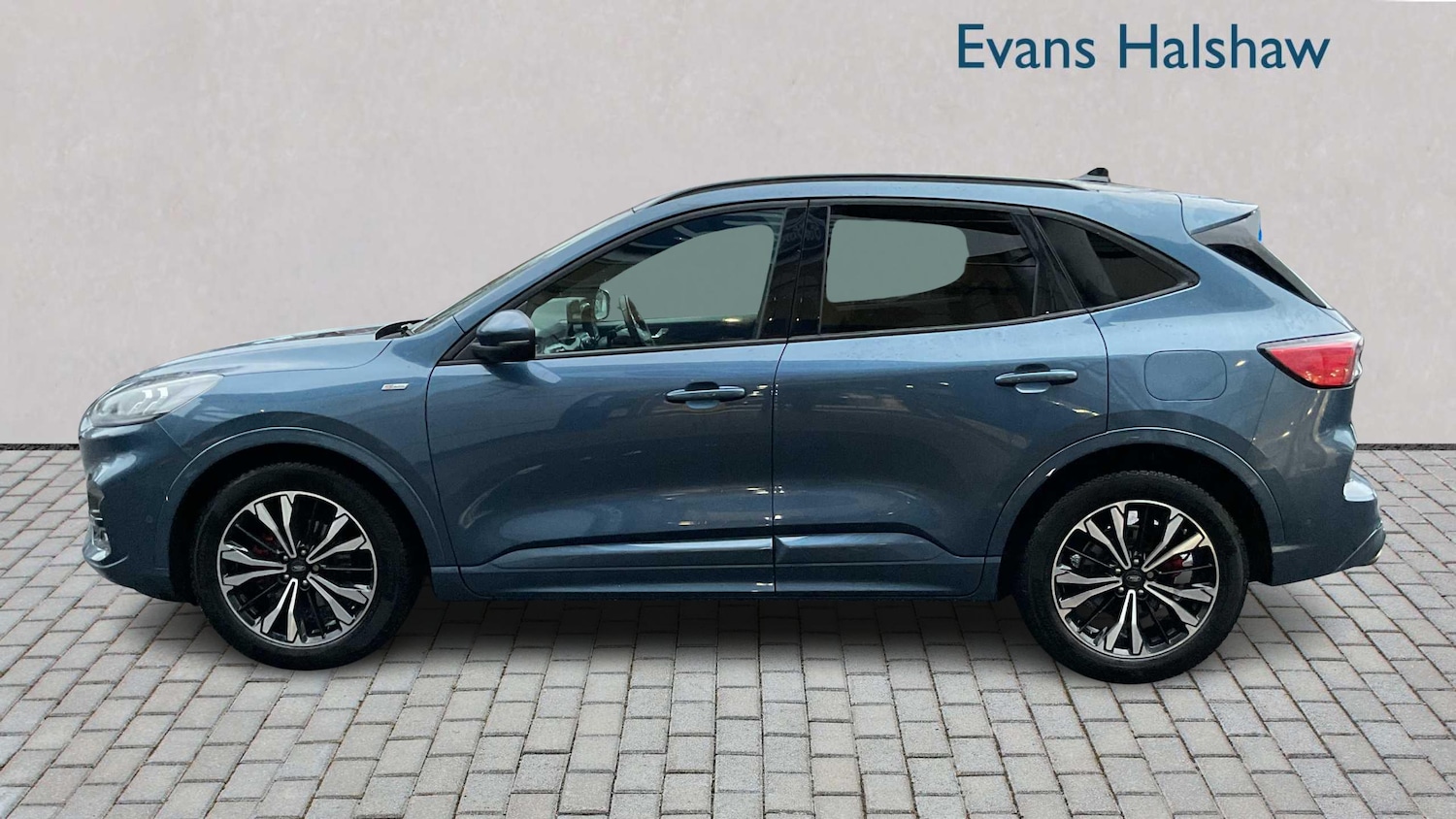 Used Ford Kuga 2022 for sale - 77308279: Photo 3