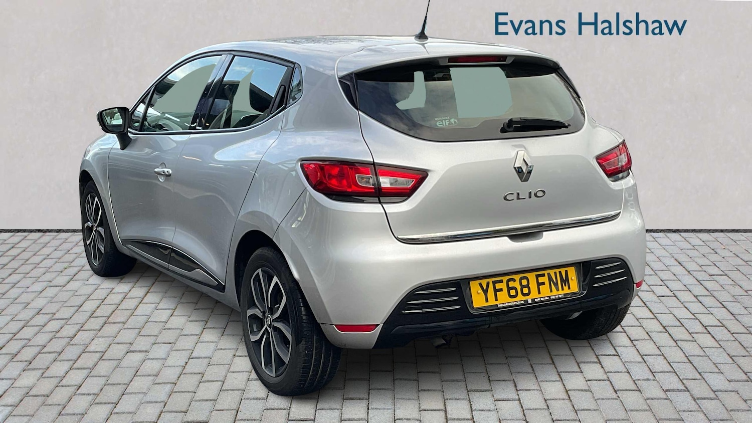 Used Renault Clio 2018 for sale - 77032217: Photo 3
