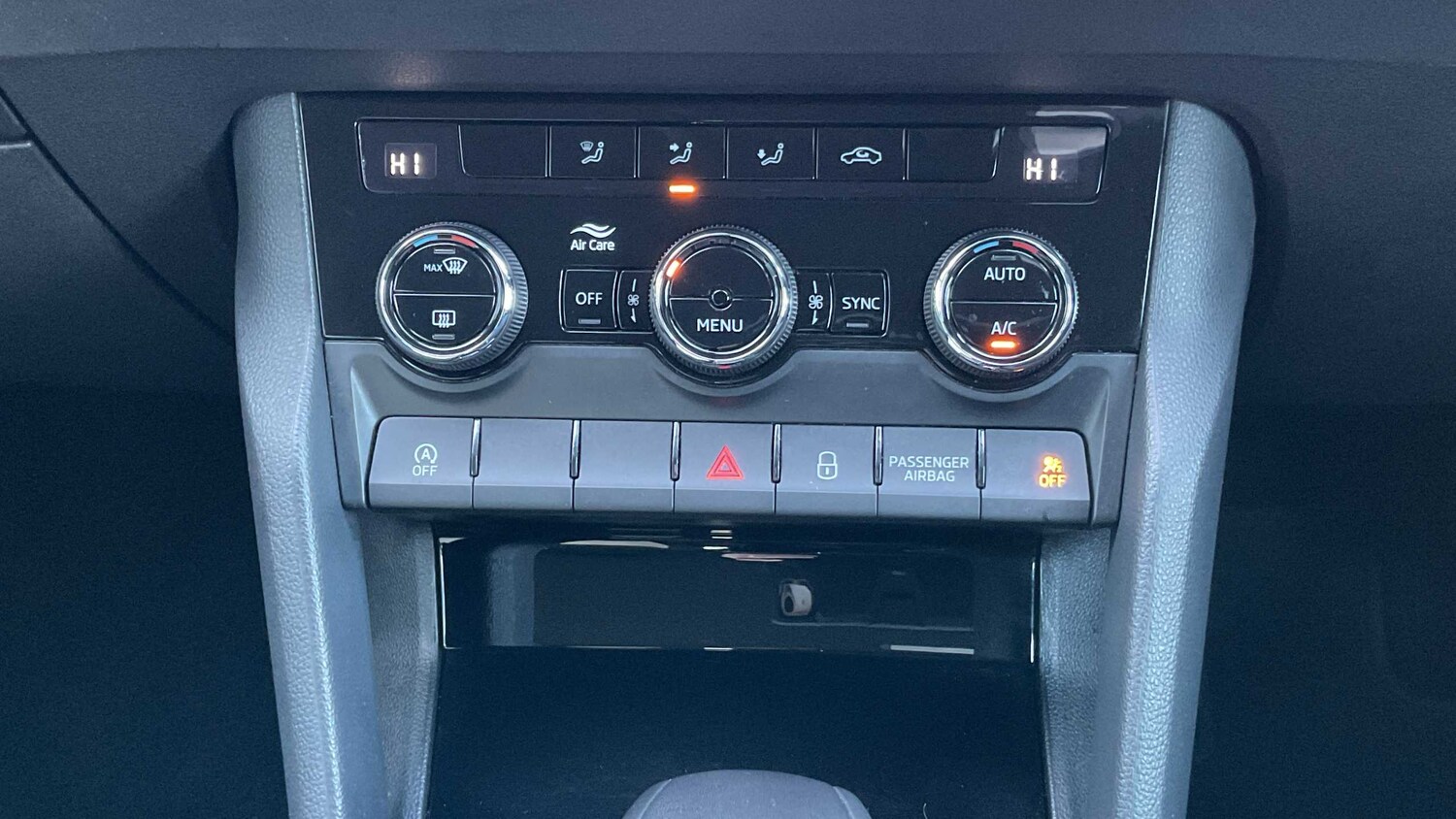 Used Skoda Karoq 2022 for sale - 76746169: Photo 21