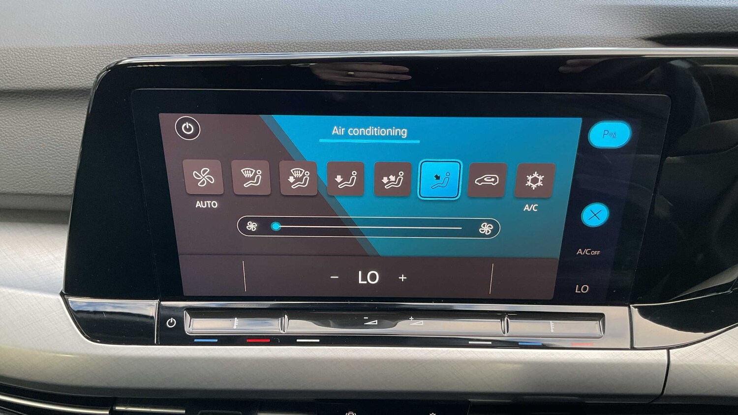 Used Volkswagen Golf 2022 for sale - 75785099: Photo 14