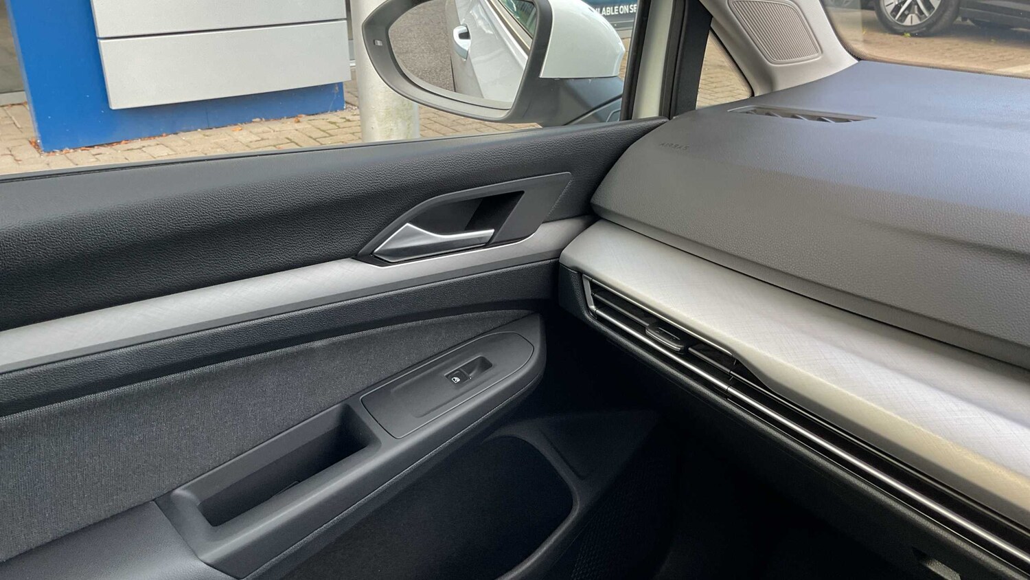 Used Volkswagen Golf 2022 for sale - 75785099: Photo 23