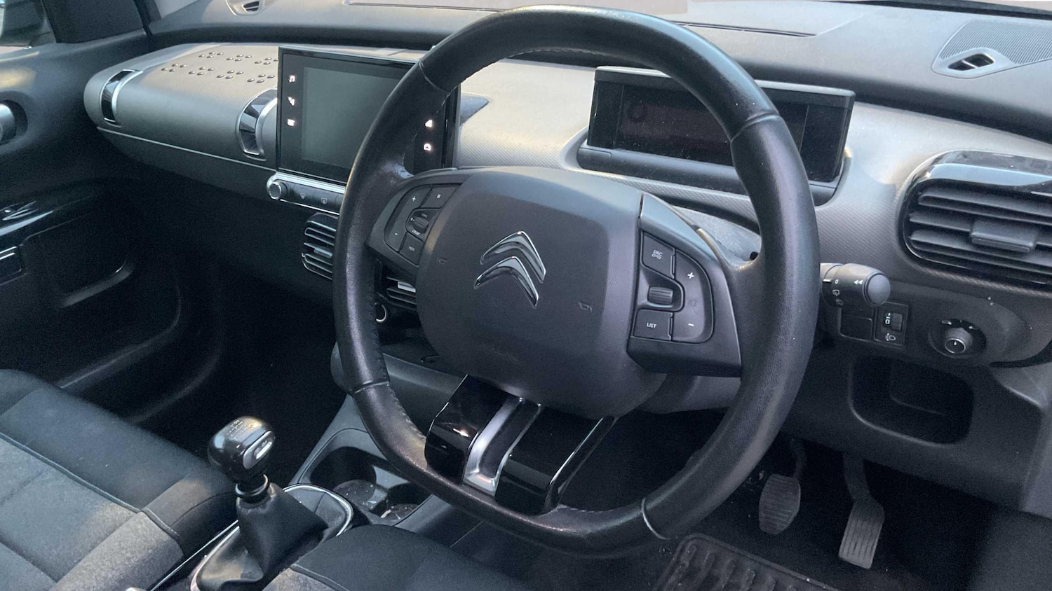 Used Citroen C4 Cactus 2018 for sale - 77458616: Photo 6