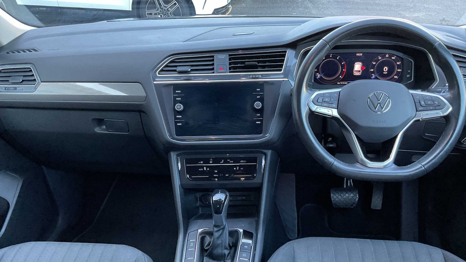 Used Volkswagen Tiguan Allspace 2023 for sale - 76063205: Photo 10