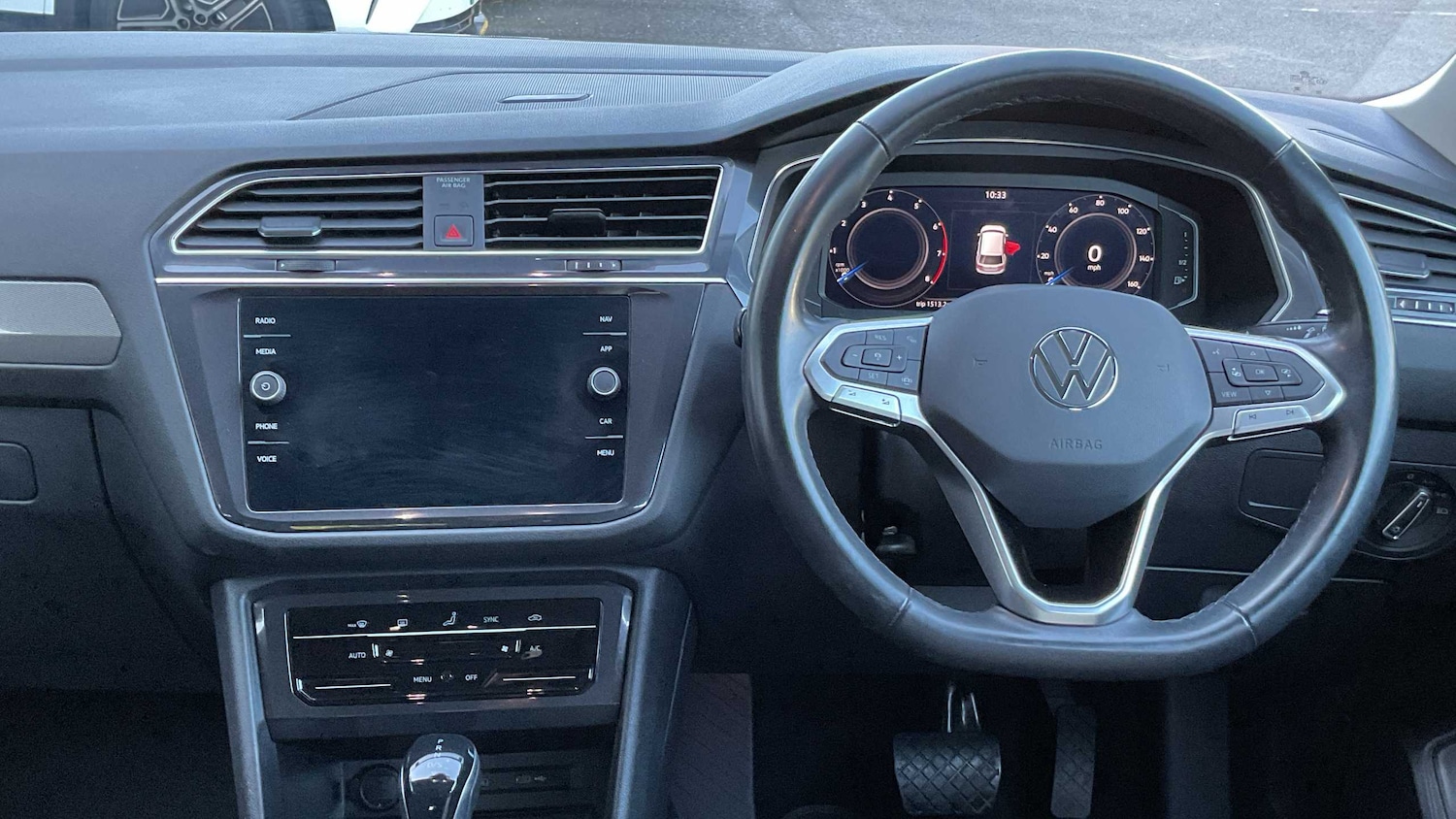 Used Volkswagen Tiguan Allspace 2023 for sale - 76063205: Photo 11