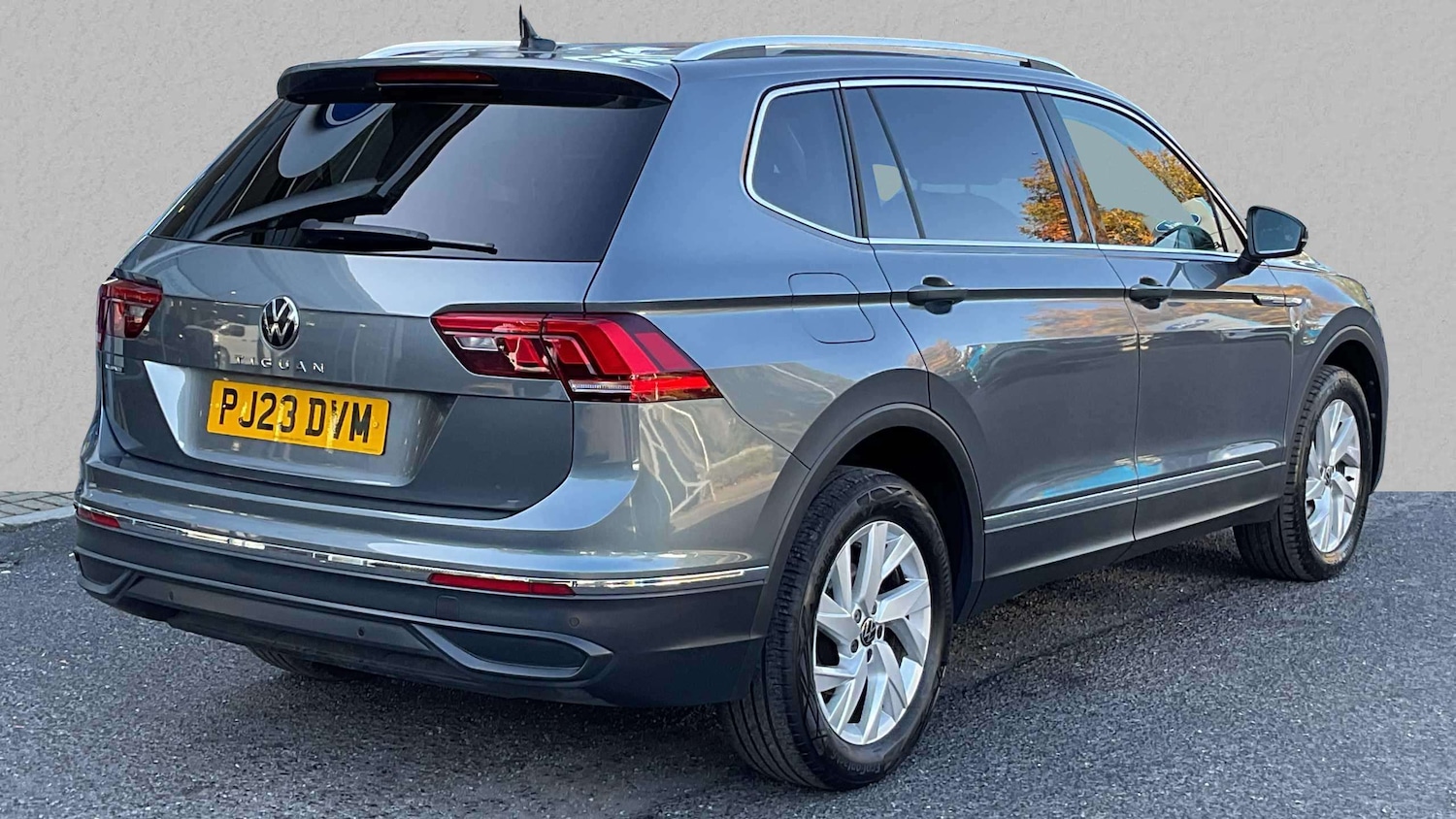 Used Volkswagen Tiguan Allspace 2023 for sale - 76063205: Photo 31