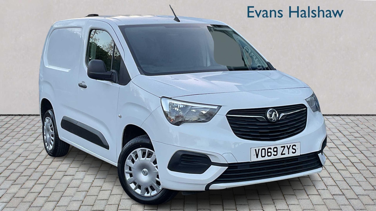 Used Vauxhall Combo 2019 for sale - 76286403: Photo 1